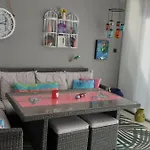Garden Terrace Apartment *