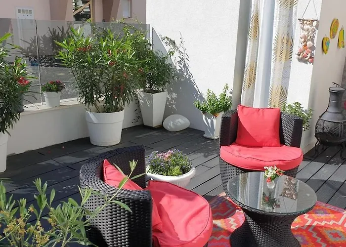 Apartamento Garden Terrace Njivice